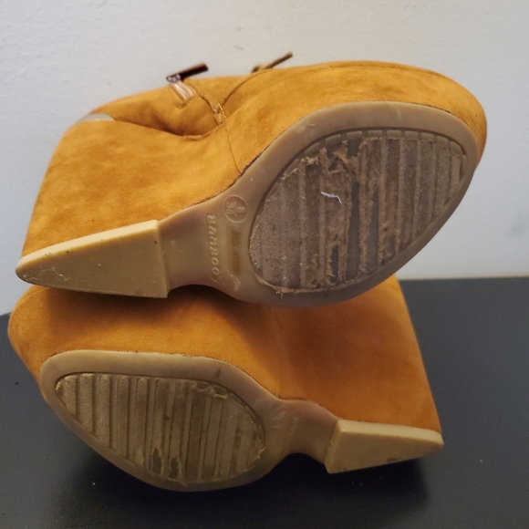 Booties - Picture 6 of 6